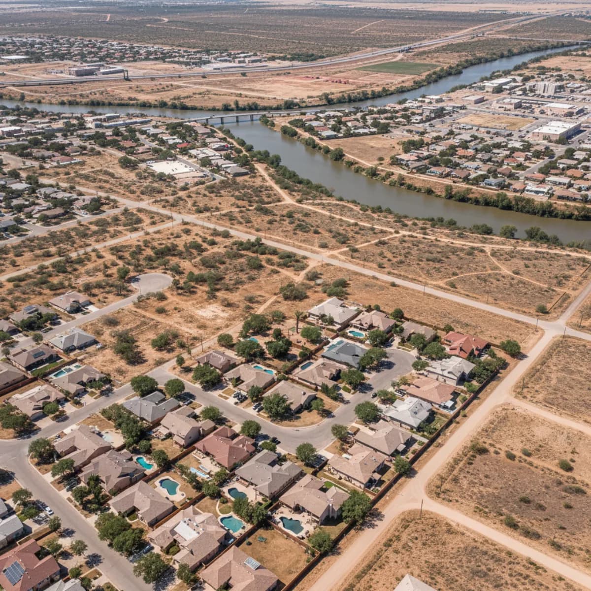 Laredo TX residential roofing with heat-resistant protection